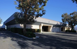 Plus de détails pour 1130 N Valdivia Way, Palm Springs, CA - Industriel/Logistique à louer