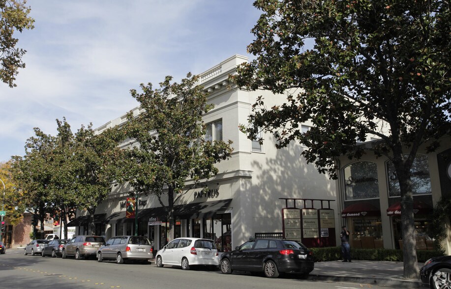 1376-1388 N Main St, Walnut Creek, CA à louer - Photo principale – Image 1 sur 1