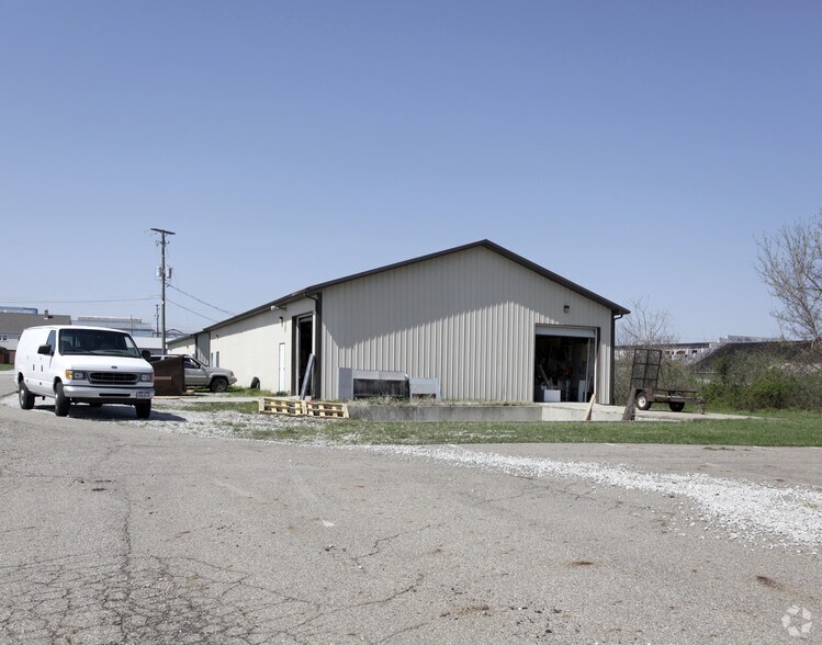 408 S Ewing St, Lancaster, OH à vendre - Photo de l’immeuble – Image 2 sur 3