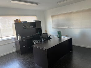 607 N Vermont Ave, Los Angeles, CA à louer Photo intérieure– Image 1 sur 1