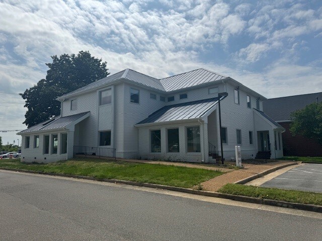 13356 Midlothian Tpke, Midlothian, VA à louer - Photo de l’immeuble – Image 1 sur 2