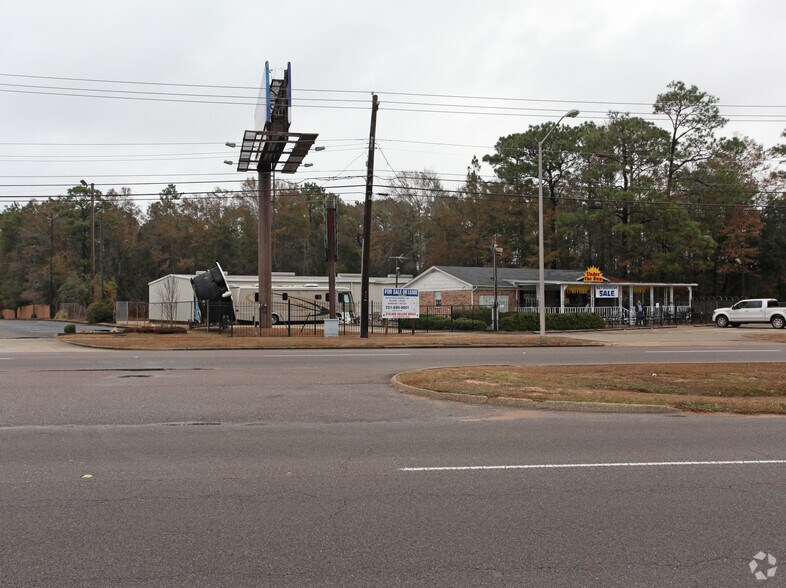 7032 Airport Blvd, Mobile, AL à louer - Photo principale – Image 3 sur 4