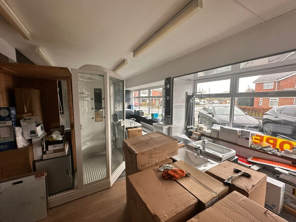 9-11 Hayfield Close, Belper, DBY DE56 1FA - Lot 11 - - Photo intérieure - Image 2 of 4