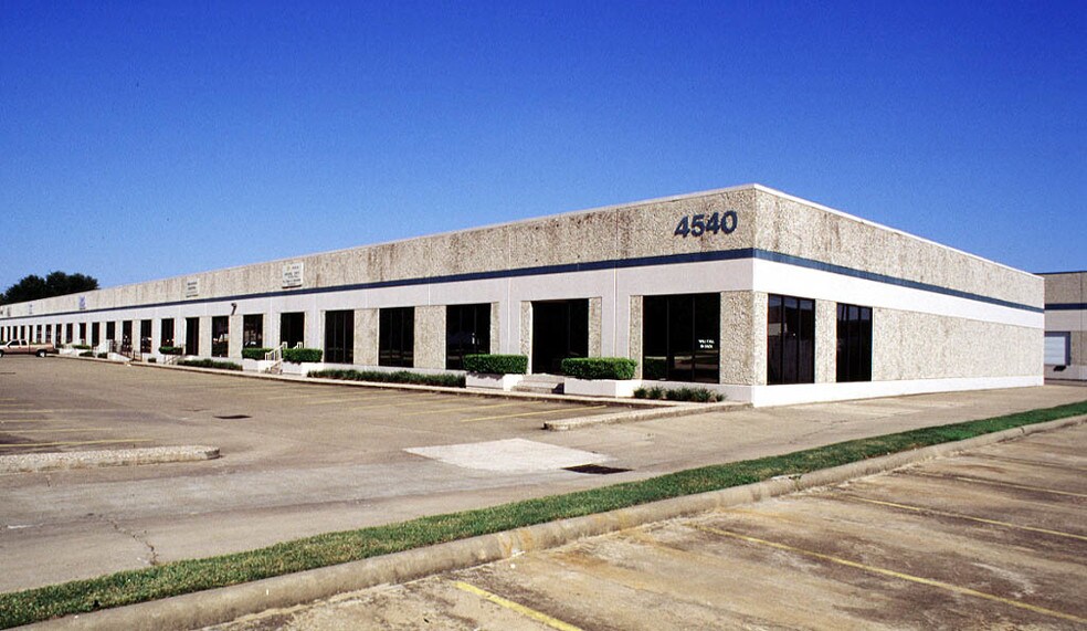 4544 S Pinemont Dr, Houston, TX à louer - Autre – Image 2 sur 7