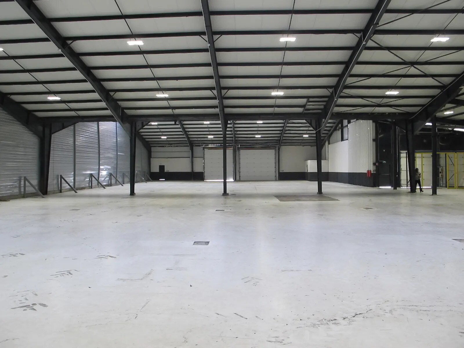 Industriel/Logistique dans Châteaurenard à louer Photo de l’immeuble– Image 1 sur 7