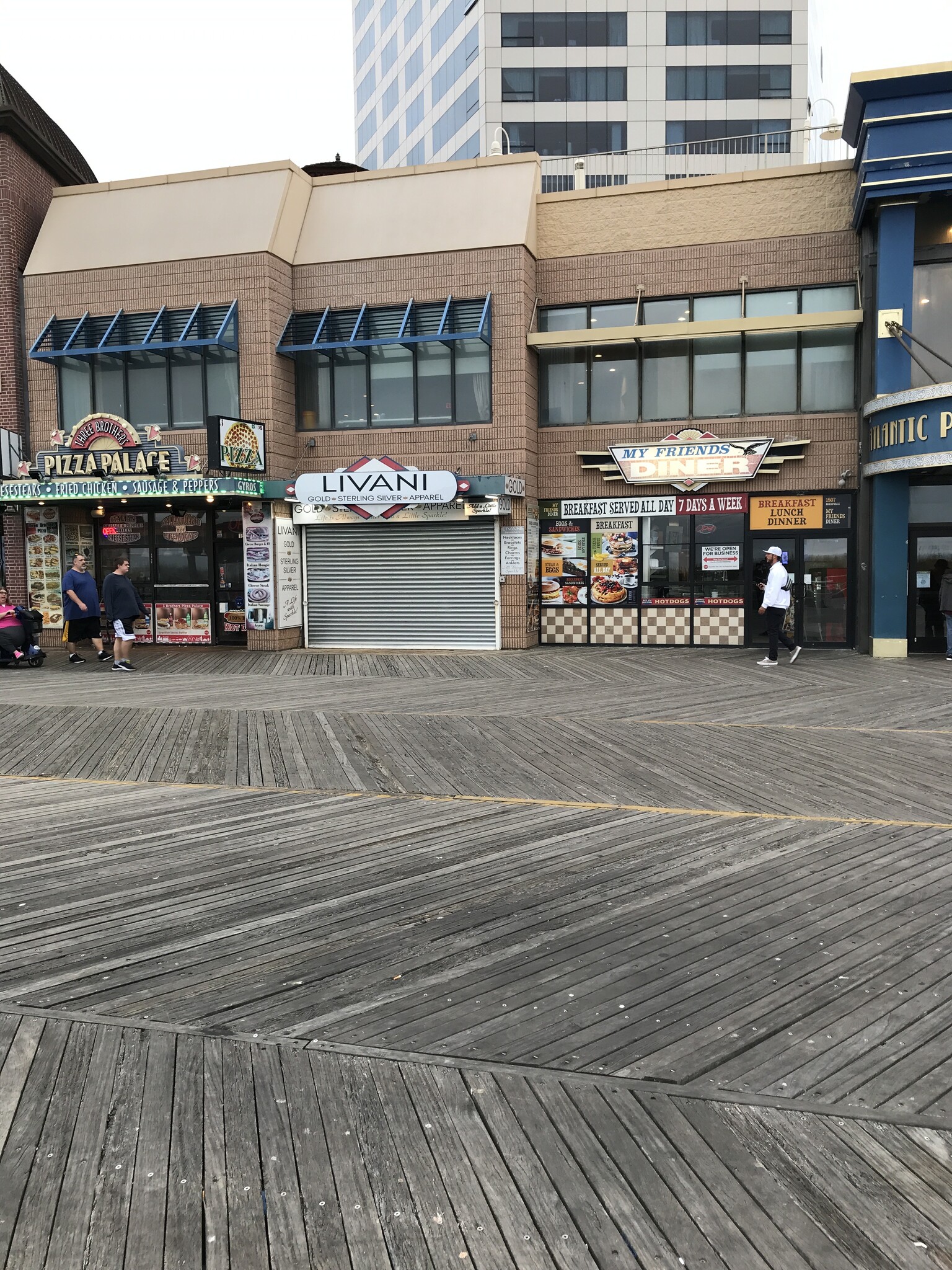 1505 Boardwalk, Atlantic City, NJ à louer Photo de l’immeuble– Image 1 sur 5