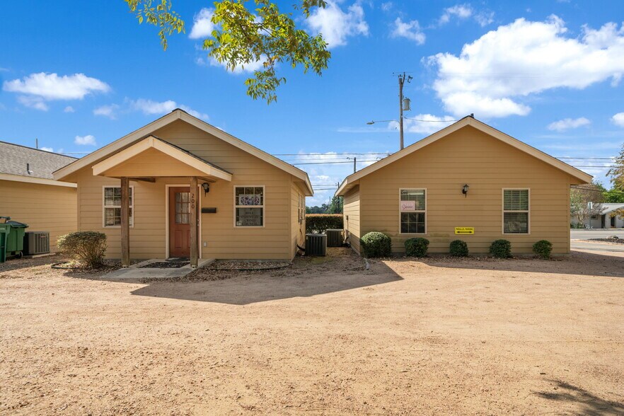 916, 920, 926, 930 E Blanco Road portefeuille de 4 biens à vendre sur LoopNet.fr - Photo de l’immeuble – Image 3 sur 65