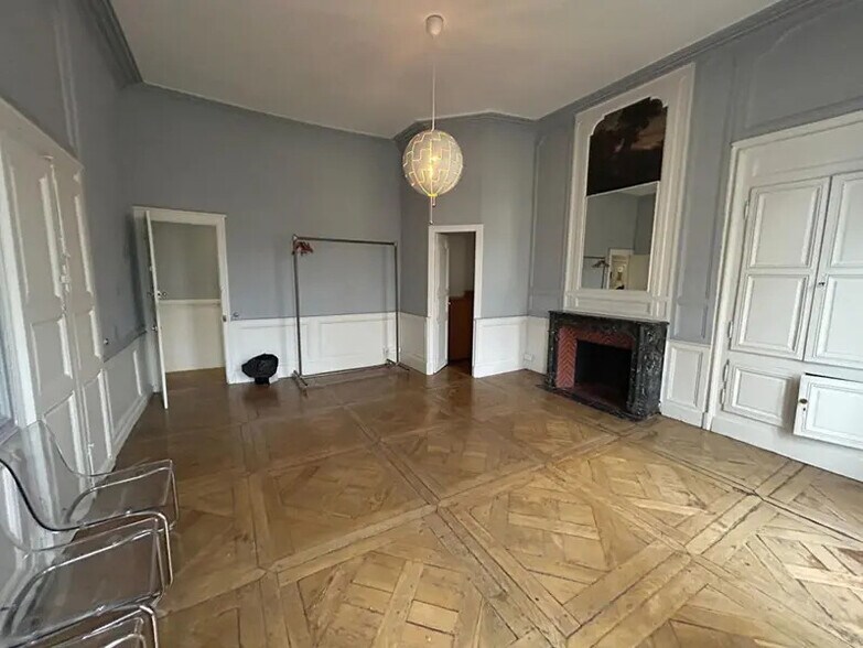 Bureau dans Rennes à louer - Photo de l’immeuble – Image 3 sur 15