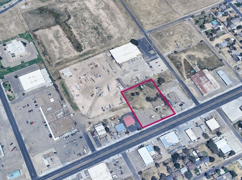 2411-2415 East  Amarillo Blvd portefeuille de 2 biens à vendre sur LoopNet.fr - Photo de l’immeuble – Image 1 sur 3