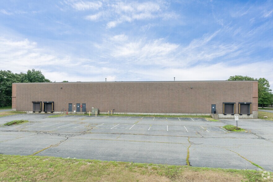 225 Beal St, Hingham, MA à louer - Photo de l’immeuble – Image 3 sur 9