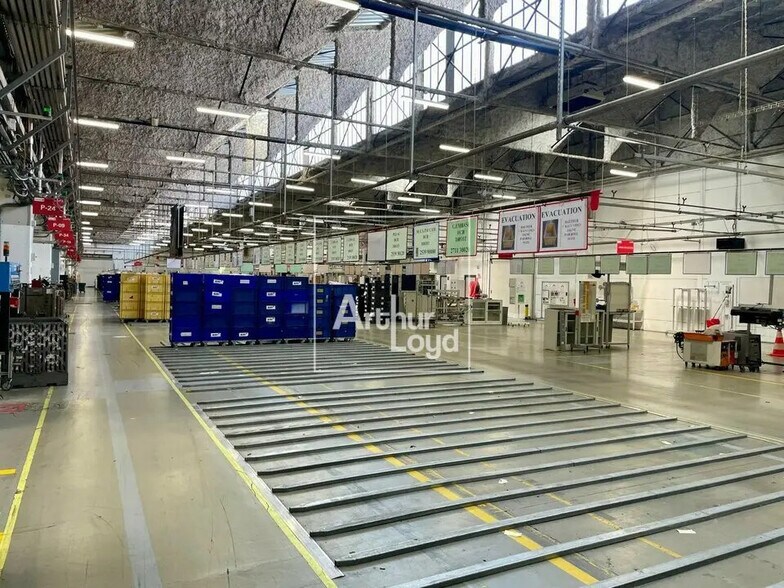 Local d'activités dans Melun à vendre - Photo intérieure – Image 2 sur 5