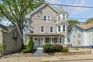 Plus de détails pour 10 Clark Ave, Pawtucket, RI - Logement à vendre