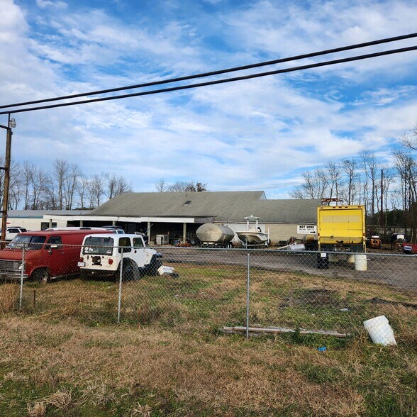 4995 Caratoke Hwy, Coinjock, NC à vendre - Photo de l’immeuble – Image 2 sur 2