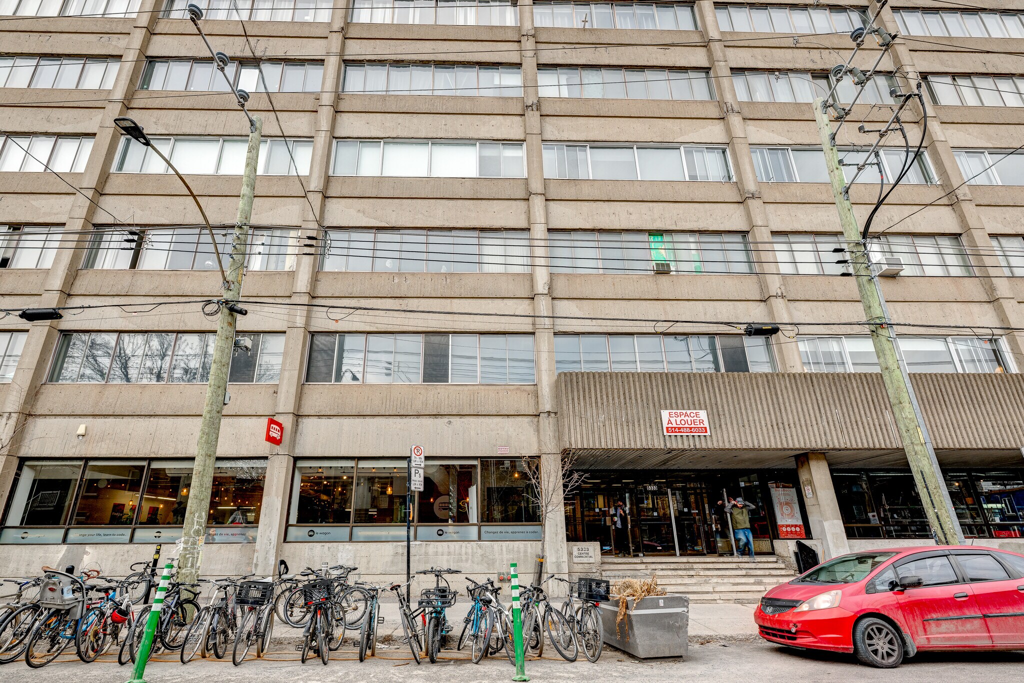 5333-5335 Av Casgrain, Montréal, QC à louer Photo de l’immeuble– Image 1 sur 4