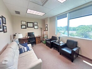 125 Emeryville Dr, Cranberry Township, PA à louer Photo intérieure– Image 1 sur 8