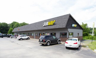 Plus de détails pour 2944 National Pike, Chalk Hill, PA - Local commercial à vendre