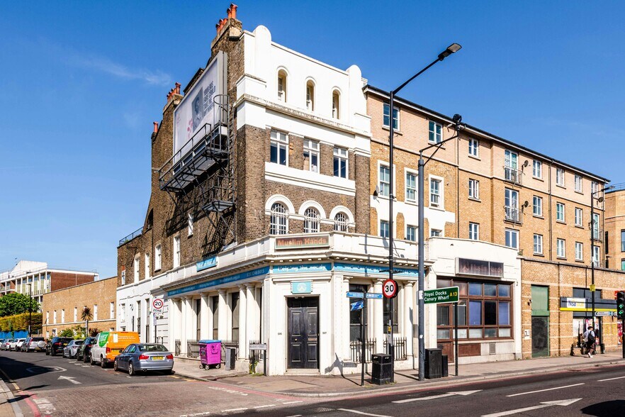 595-597 Commercial Rd, Londres à louer - Photo de l’immeuble – Image 3 sur 3