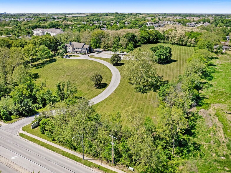 2820-2840 NW Barry Rd, Kansas City, MO à vendre - Aérien – Image 2 sur 4