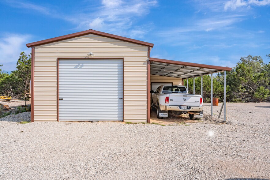 200 CR 180, Leander, TX à louer - Photo de l’immeuble – Image 2 sur 9