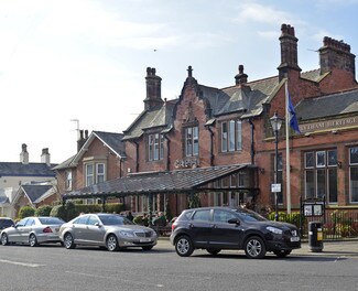 Plus de détails pour 4 Dicconson Ter, Lytham St Annes - Local commercial à louer