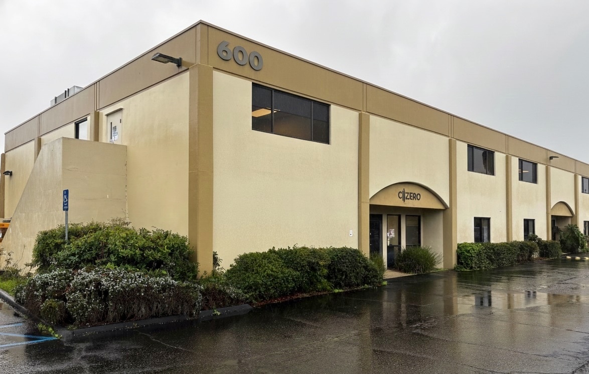 600 Ward Dr, Santa Barbara, CA à louer Photo intérieure– Image 1 sur 11