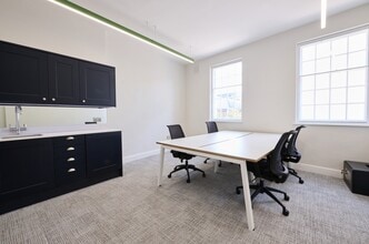 60-62 Clapham Rd, Londres à louer Photo intérieure– Image 1 sur 4