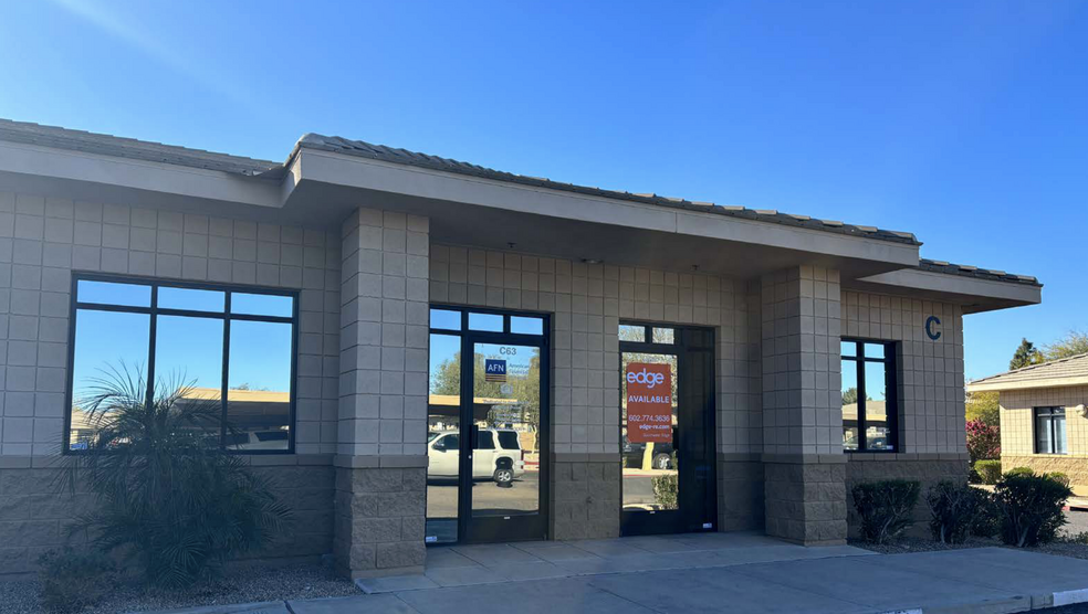 18001 N 79th Ave, Glendale, AZ à louer - Photo de l’immeuble – Image 1 sur 21