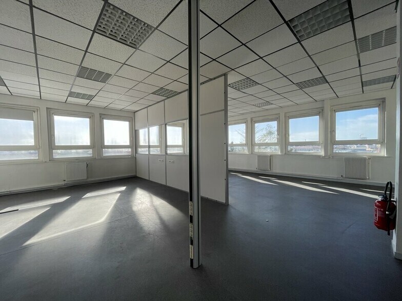 Bureau dans Le Havre à louer - Photo intérieure – Image 1 sur 6