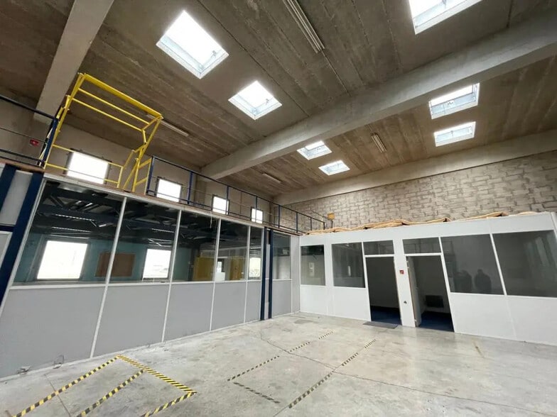 Industriel/Logistique dans Vitry-sur-Seine à louer - Photo intérieure – Image 3 sur 5