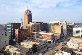 106-120 W Allegan St, Lansing, MI - Vue aérienne  vue de carte