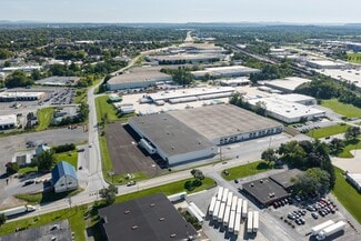 Plus de détails pour 470 St. Johns Church Rd, Camp Hill, PA - Industriel/Logistique à vendre