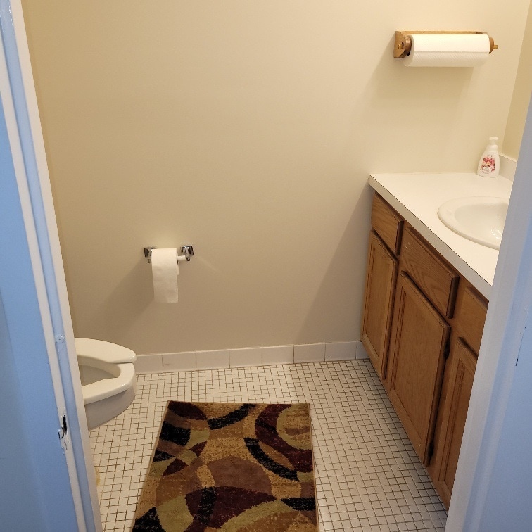 Marlborough Lakeside Office Condo, Upper Marlboro, MD 20772 - Lot 14418-201 -  - Photo intérieure - Image 1 of 9