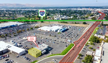 1702 E Yakima Ave, Yakima, WA à louer Aérien– Image 2 sur 9