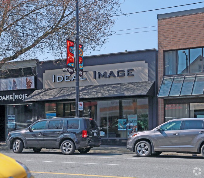 2825 Granville St, Vancouver, BC à louer - Photo de l’immeuble – Image 2 sur 2