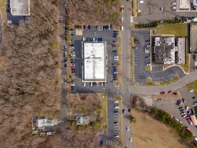 1500 Lawrence Ave, Ocean, NJ à louer - Aérien – Image 3 sur 10