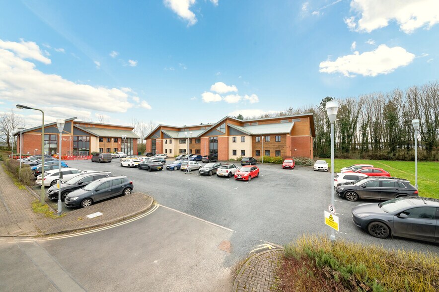 Eco Park Rd, Ludlow à louer - Photo de l’immeuble – Image 3 sur 24