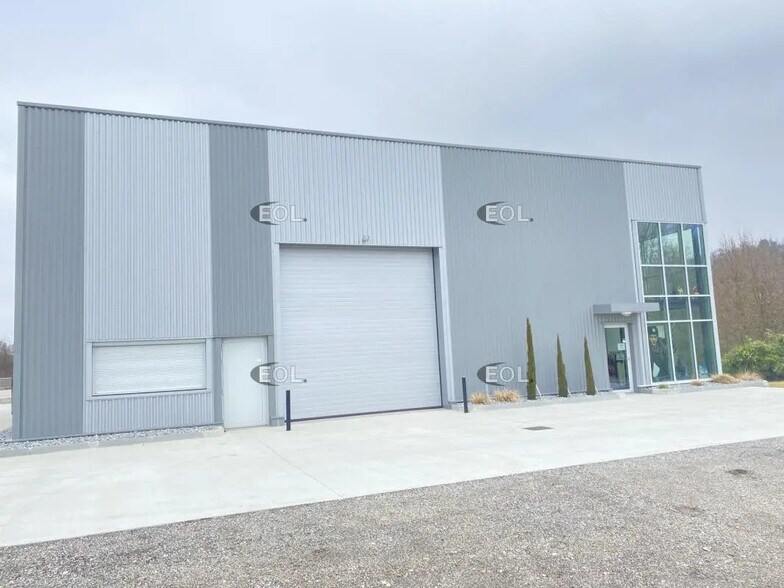 Industriel/Logistique dans Vourles à louer - Photo de l’immeuble – Image 2 sur 11