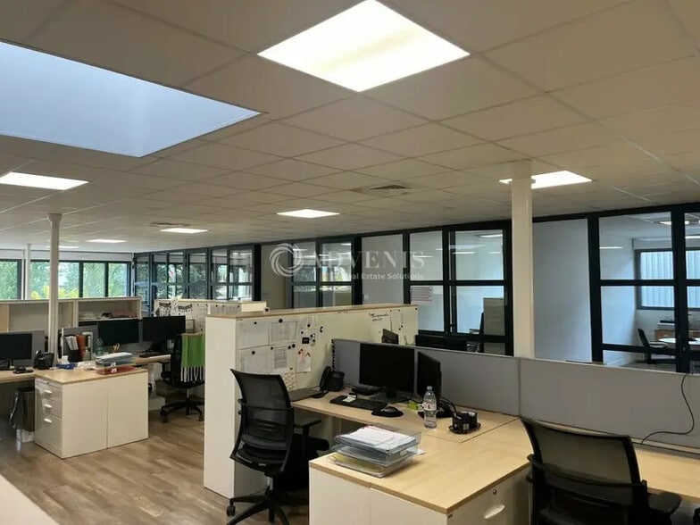 Bureau dans Tours à louer - Photo intérieure – Image 2 sur 8