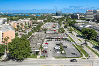 1675 Forum Pl, West Palm Beach, FL - VUE AÉRIENNE  vue de carte - Image1