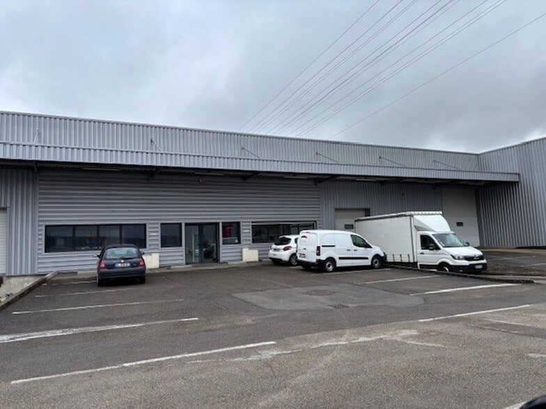 39 Rue Thomas Edison, Besançon à louer - Photo de l’immeuble – Image 3 sur 7