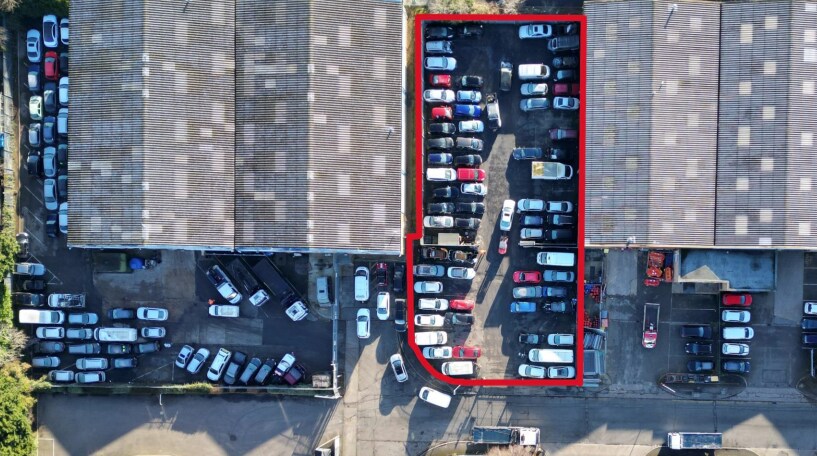 Mansard Close, Northampton à louer - Photo principale – Image 1 sur 4