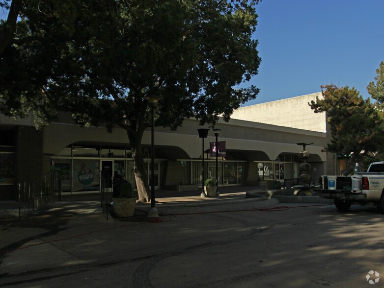 845-865 Fulton Mall, Fresno, CA à louer - Photo de l’immeuble – Image 2 sur 2