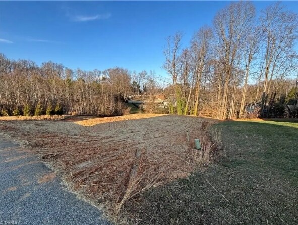 Bellawood Dr, Trinity, NC à vendre - Photo principale – Image 1 sur 2