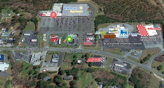 Plus de détails pour 1551 S Main St, Blackstone, VA - Local commercial à louer