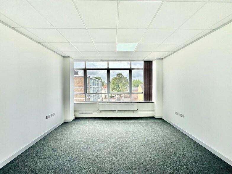 17 Lichfield St, Walsall à louer - Photo de l’immeuble – Image 3 sur 10