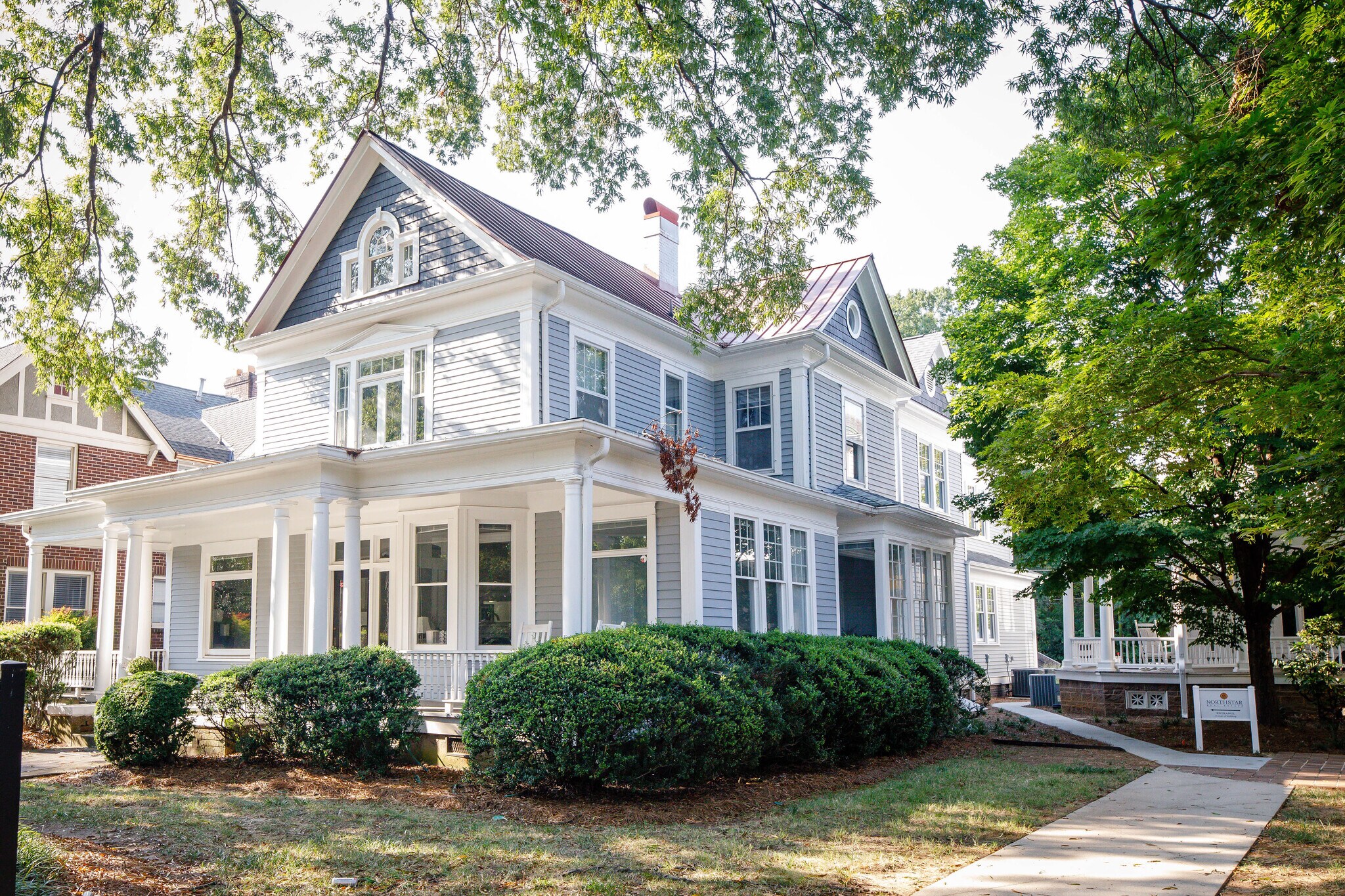 508 East Blvd, Charlotte, NC à louer Photo de l’immeuble– Image 1 sur 3