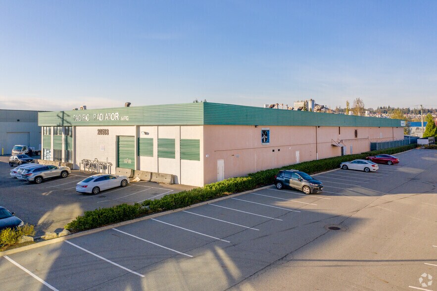 20583 Langley Byp, Langley, BC à louer - Photo de l’immeuble – Image 3 sur 3