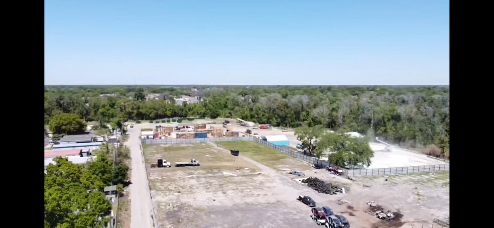 4306 Highway 574, Plant City, FL à louer - Photo principale – Image 1 sur 2