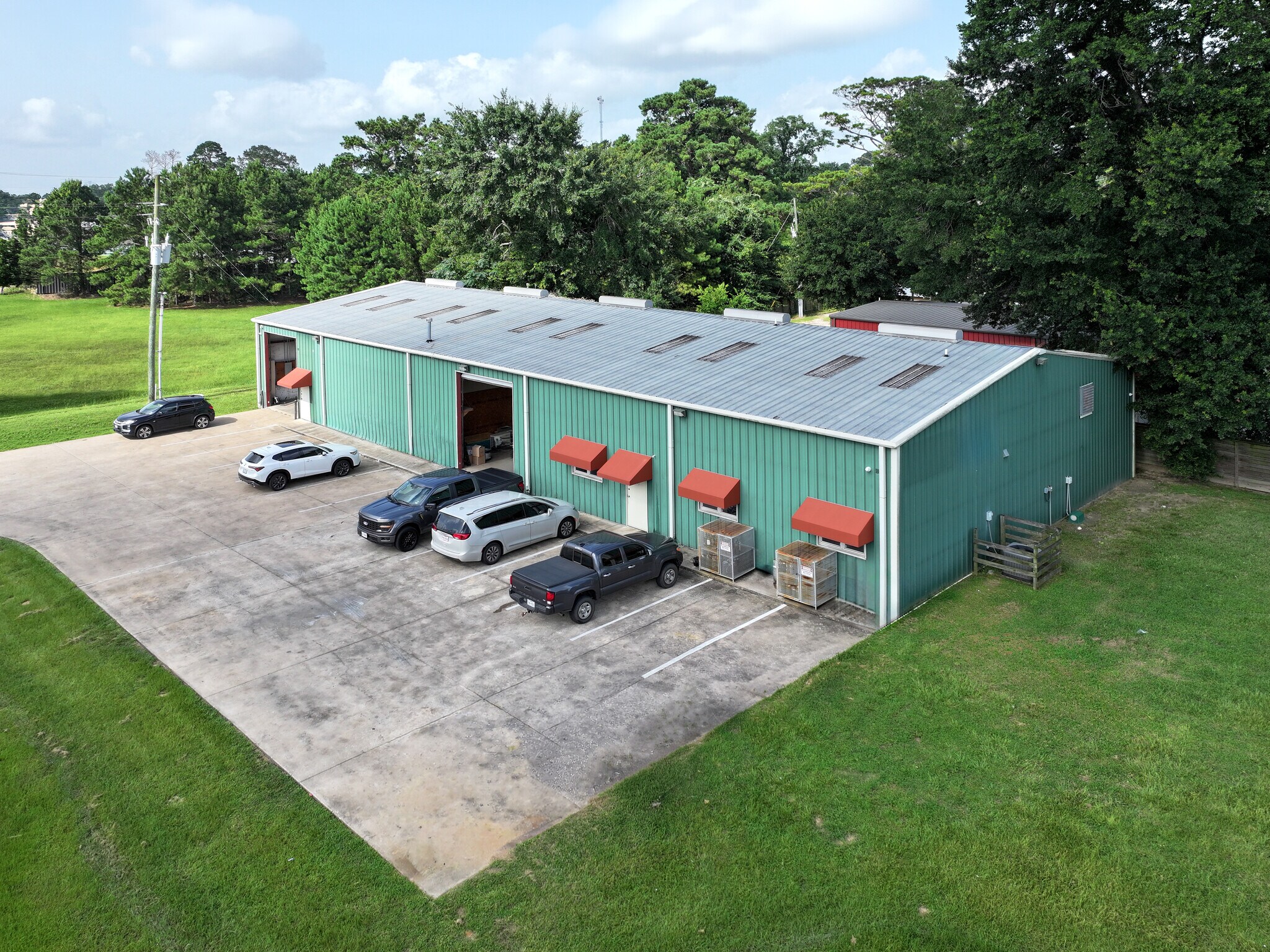 25245 FM 2978 Rd, Tomball, TX à louer Photo de l’immeuble– Image 1 sur 13