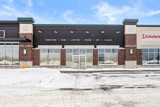 100 Trainyards Dr, Ottawa, ON à louer Photo de l’immeuble– Image 2 sur 31